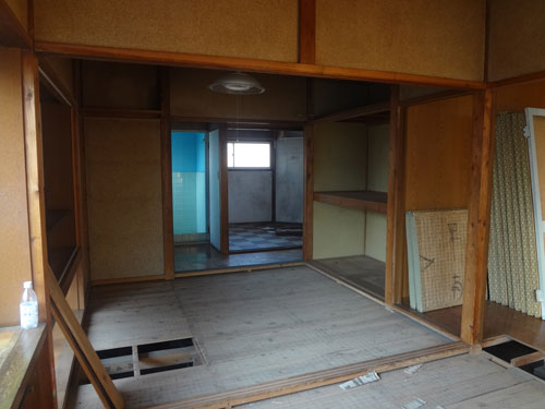 改修前の内観
